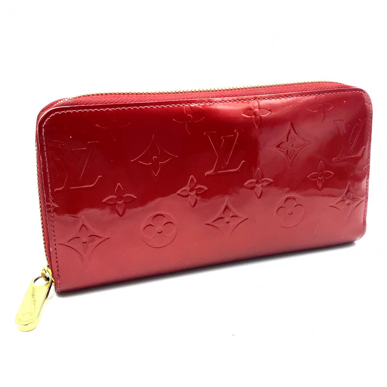 Pre-Owned Louis Vuitton 2011 Monogram Vernis Red Patent Leather Zippy Wallet